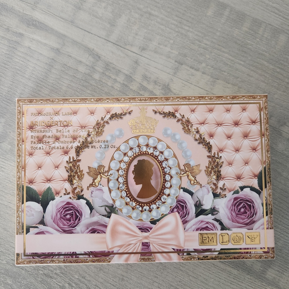 Pat McGrath Bridgerton Belle of the Ball Pink and Gold Eye Shadow Palette